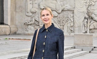 Kelly Rutherford o cómo lucir un total look impecable en denim a partir de los 50