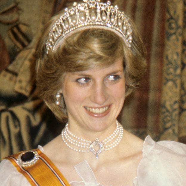 Diana de Gales con su tiara favorita, la Lover's Knot.