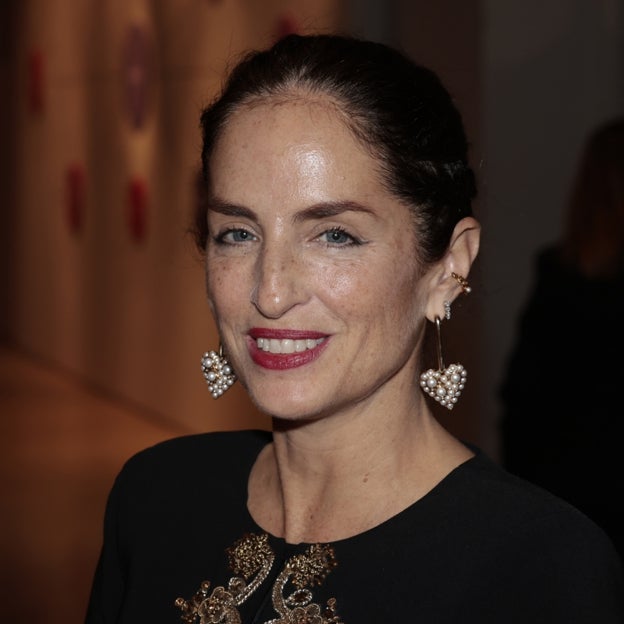 El estilo natural de Carolina Herrera o la elegancia de ir sin tacones y (casi) sin maquillar