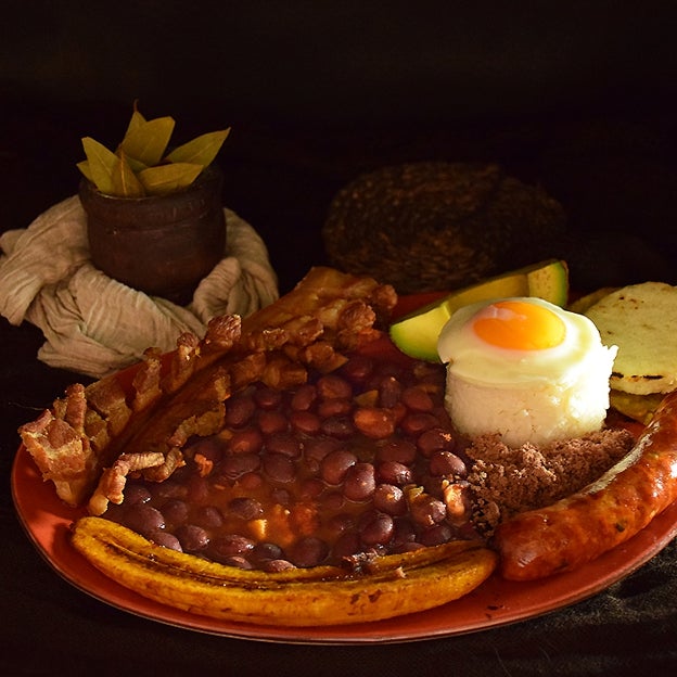 Uno de los platos típicos colombianos que pudo haber probado doña Letizia. 