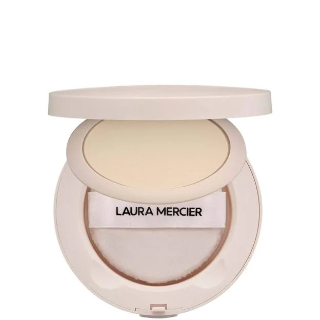 Ultra Blur Pressed Setting Powder de Laura Mercier. Precio: 38,45 euros