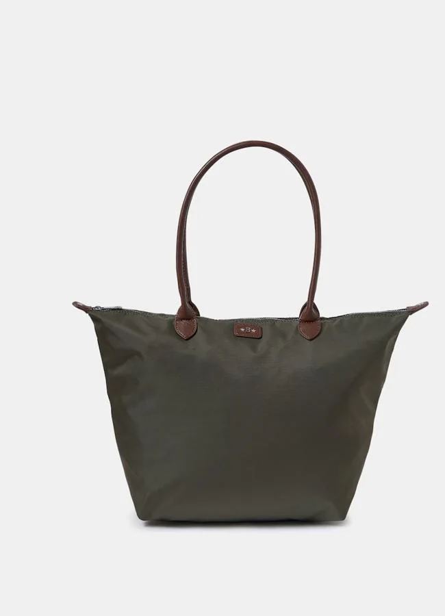 Bolso de hombro estilo shopper color kaki de Brownie, 39,90 euros.