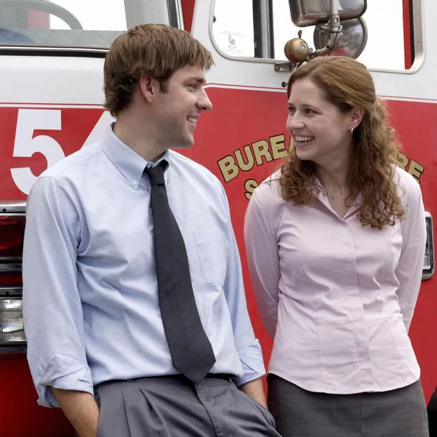 Jim y Pam de The Office.