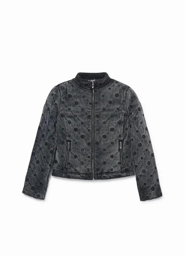 Chaqueta acolchada denim de Desigual, 79,94 euros.