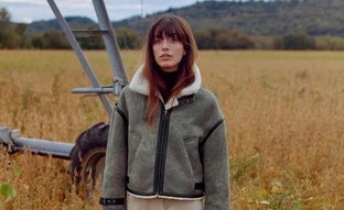 Lo nuevo de la semana de Zara: de los primeros abrigos de invierno a los vestidos para llevar con botas más bonitos