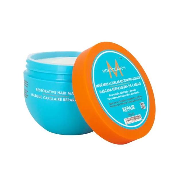 Moroccanoil Restorative Hair Mask.
