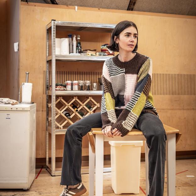 Esta es la marca danesa que ha conquistado a la protagonista de Emily in Paris