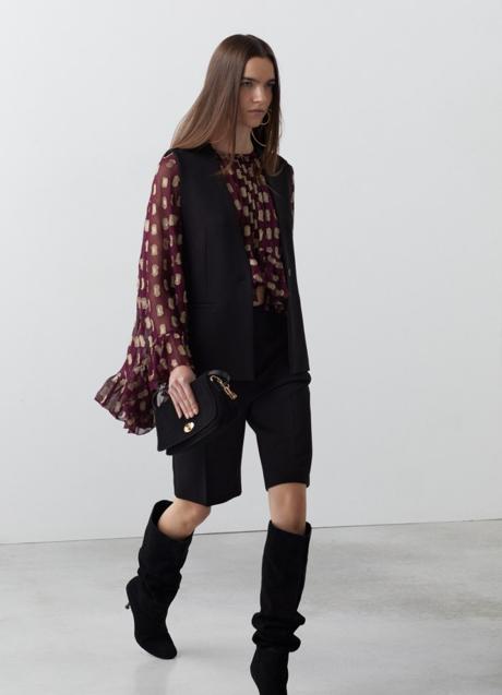 Blusa estampada de Sfera (39,99 euros)