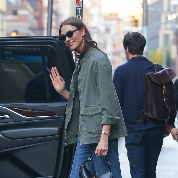 La chaqueta sahariana regresa en otoño más elegante que nunca