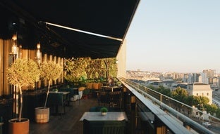 El rooftop del centro de Madrid perfecto para disfrutar de la mejor gastronomía este otoño