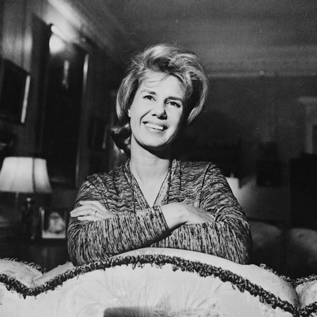 Los magníficos tesoros de la mejor amiga de la duquesa de Alba que salen hoy a subasta a partir de 20 euros: el palacio que decoró Pinto Coelho