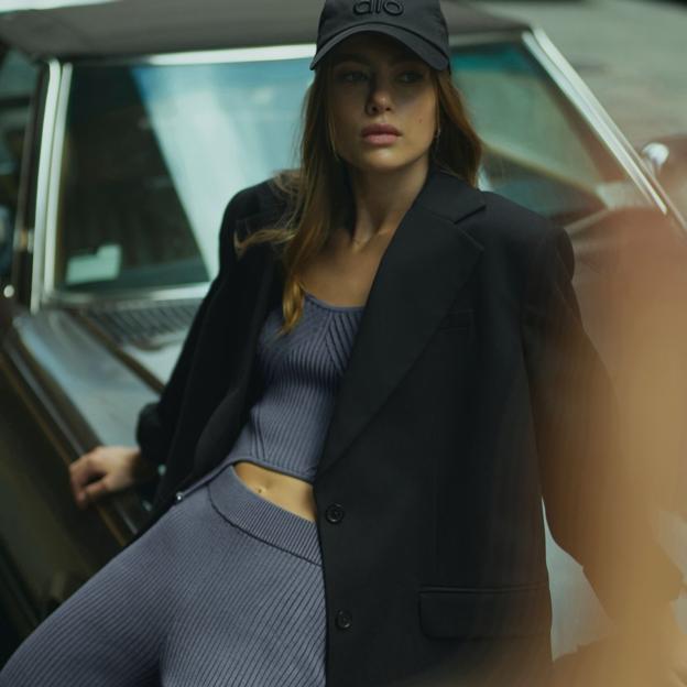 Cinco ejercicios que funcionan para quitar la rigidez del cuello por una mala postura