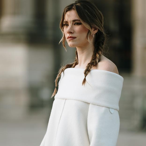 Vestidos de punto que puedes llevar con botas altas y darle un aspecto más sofisticado