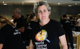 Pepa Muñoz, la chef de World Central Kitchen, se vuelca con la tragedia de Valencia: así dan de comer a los afectados por la DANA