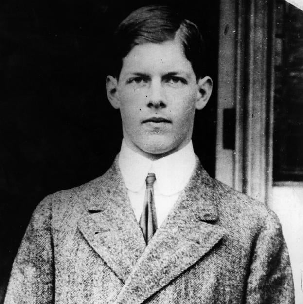 El trágico amor de Aspasia Manos y Alejandro de Grecia, el tío de la reina Sofía que murió por el mordisco de un mono rabioso