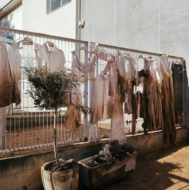 Marcas de moda que han sido afectadas por la DANA y en las que puedes comprar para ayudar