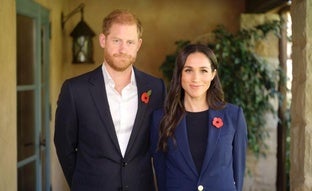 Los mensajes raros y ocultos del vídeo con el que el príncipe Harry y Meghan Markle intentan acabar con los rumores de divorcio