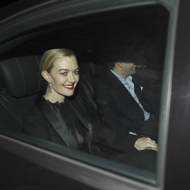 Los recién casados llegando al Náutico de A Coruña. 