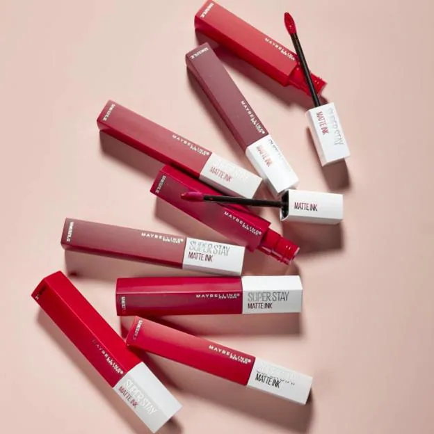 El labial SuperStay Matte Ink de Maybelline New York.