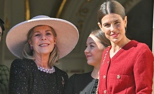 La rivalidad de las hijas de Carolina de Mónaco el Día Nacional de Principado: por qué Alexandra de Hannover supera a Carlota Casiraghi