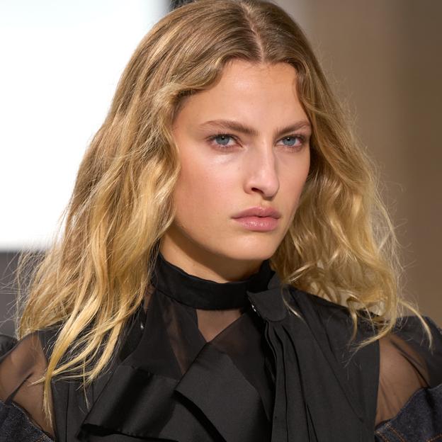 Pruebo la versión con color del famoso bálsamo de labial más vendido de farmacias