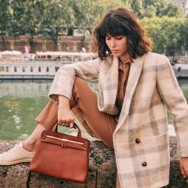 Las compras de la semana de Sfera más irresistibles: vestidos de fiesta, abrigos de pelo y pantalones que estilizan