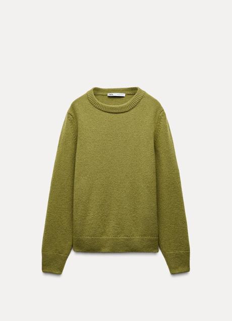 Jersey verde de Zara (69,99 euros)