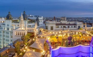 El hotel de moda en la Gran Vía con las mejores vistas de Madrid que recomiendo a mis amigas para una escapada de Navidad