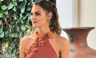 Amaia Salamanca se convierte en la invitada mejor vestida con diseño made in Spain en la boda del hijo pequeño de José María Aznar