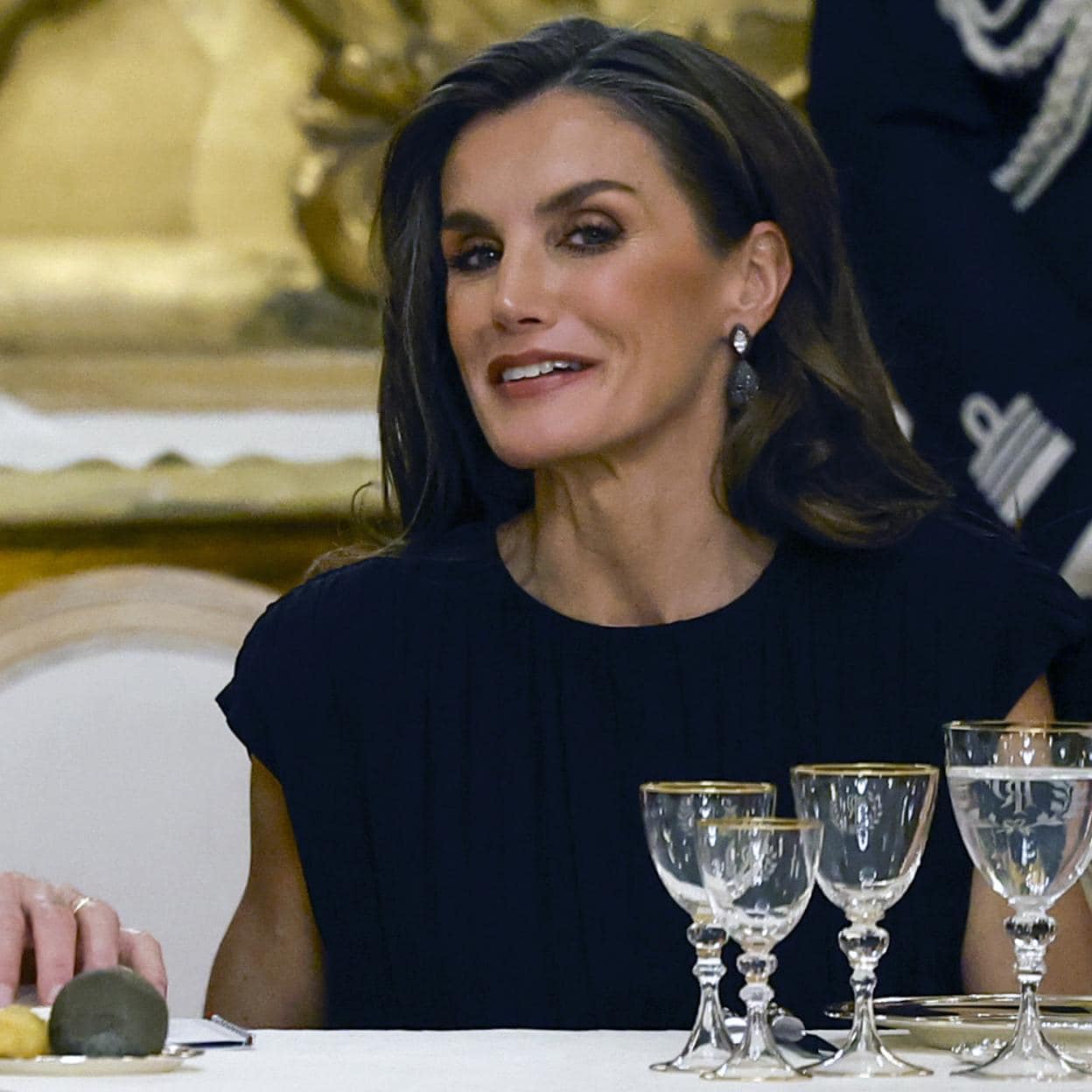 La reina Letizia en la cena de gala del viaje de Estado a Italia./gtres