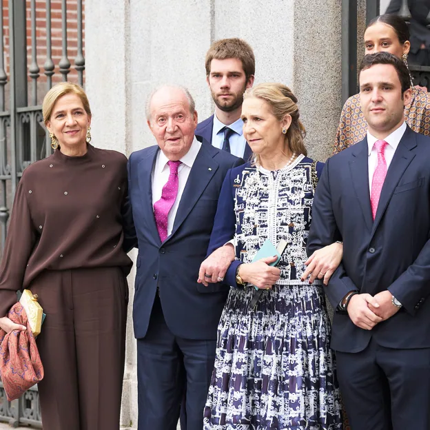 Cónclave Borbón en la boda del alcalde de Madrid. 