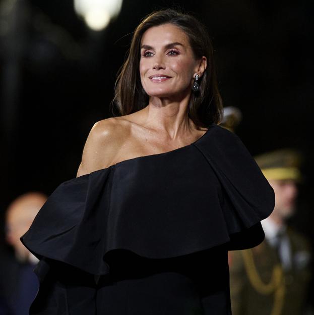 Los mejores looks de la reina Letizia de 2024: del espectacular vestido de Alta Costura a la romántica blusa que comparte con Leonor