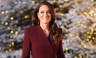 Por qué Kate Middleton se tiene que pesar antes y después de cenar en Nochebuena: la humillante tradición navideña que odiaba Diana de Gales