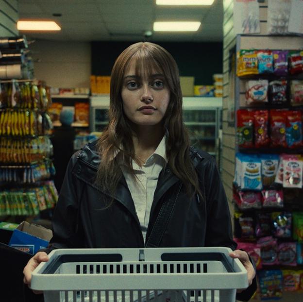 Ella Purnell en una imagen del estreno de SkyShowtime en enero, Sweetpea.