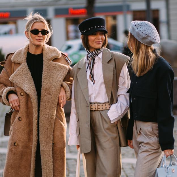 Bufandas, gorros y guantes: los mejores accesorios calentitos para regalar y triunfar en Reyes