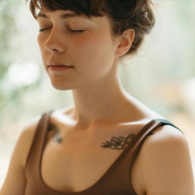 Los tres pequeños hábitos que debes hacer cuando el estrés pueda contigo y sientas que no puedes más