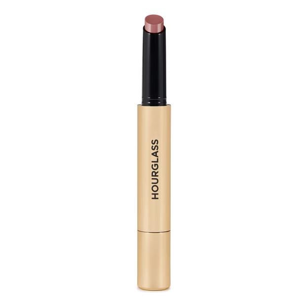 Bálsamo de labios con color Phantom Volumizing Glossy Balm de Hourglass.