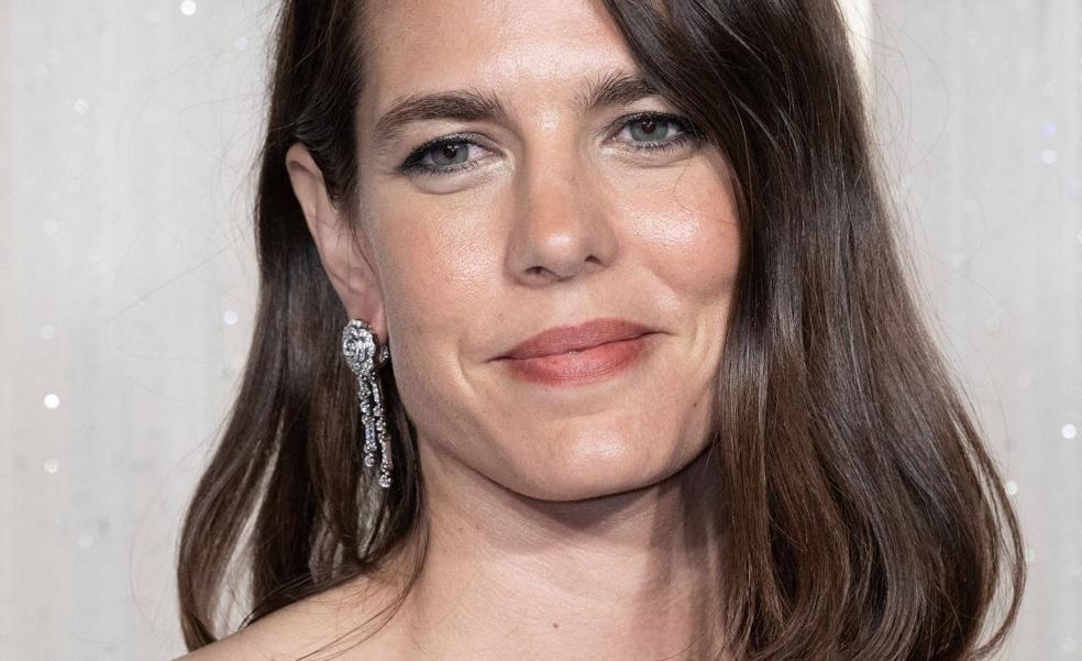 Por qué el corte de pelo de Carlota Casiraghi es el cambio de look perfecto para inaugurar el 2025