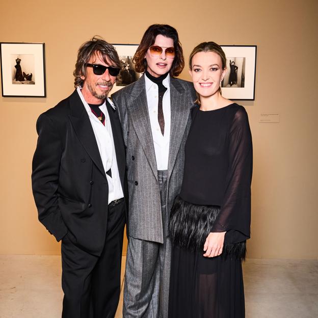 Marta Ortega, Pierpaolo Piccioli y Linda Evangelista, en la inauguración de la exposición dedicada a Irving Penn en la Fundación MOP el pasado noviembre.