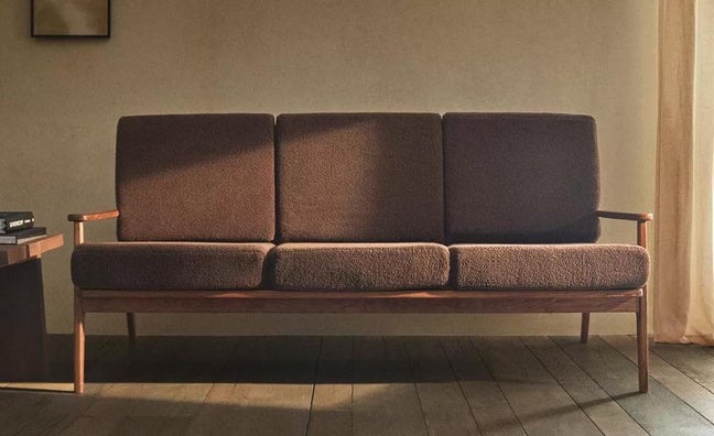 Los muebles más bonitos y baratos de las rebajas de Zara Home para copiar las tendencias deco de 2025