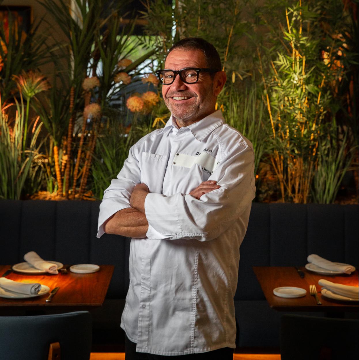 El chef catalán Dani Roca en su restaurante del barrio de Salamanca, Barra Alta./DR