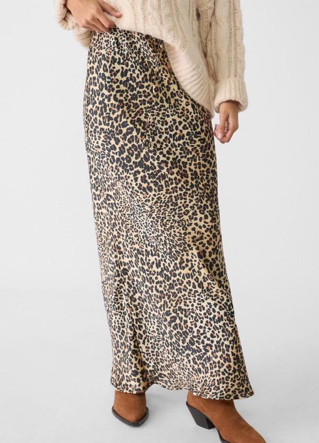 Falda satinada con animal print