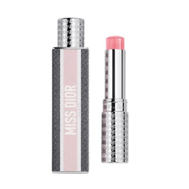 Miss Dior Parfum Mini Miss. (76 €).