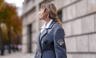 ​Gris, azul marino y burdeos: tres colores que uso en invierno y que siempre se ven elegantes