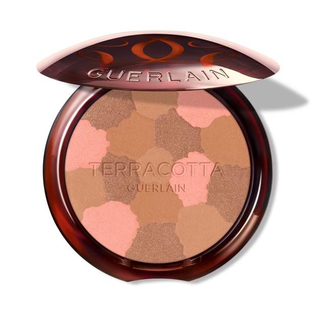 Los polvos Terracotta Light de Guerlain para un efecto buena cara.