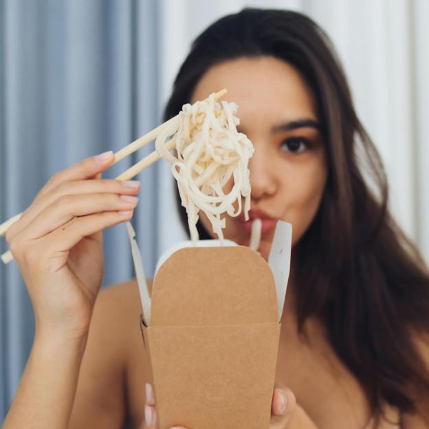 Los fideos de arroz apenas contienen grasa ni calorías. 