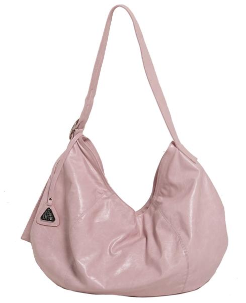 Bolso maxi en color rosa pastel Musa de Its'Lava (120 euros).