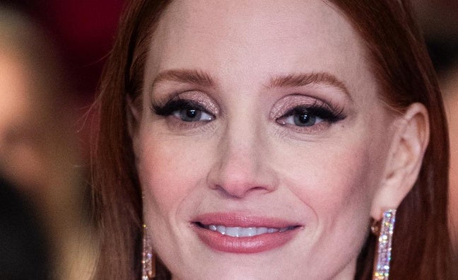 Jessica Chastain y la sombra de ojos que potencia la mirada a las pelirrojas