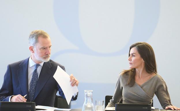 Entre el rey Felipe y la reina Letizia no hubo esta vez sonrisas y complicidad. 