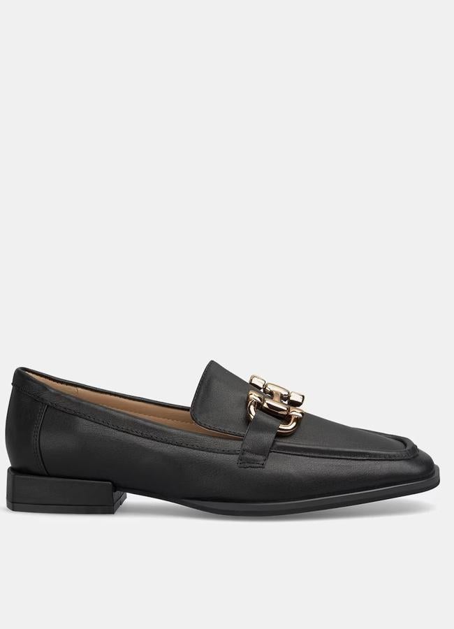 Mocasín negro de Alma en Pena, 62,50 euros.